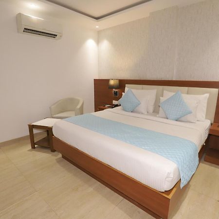 Nh Skye Suites ניו דלהי מראה חיצוני תמונה