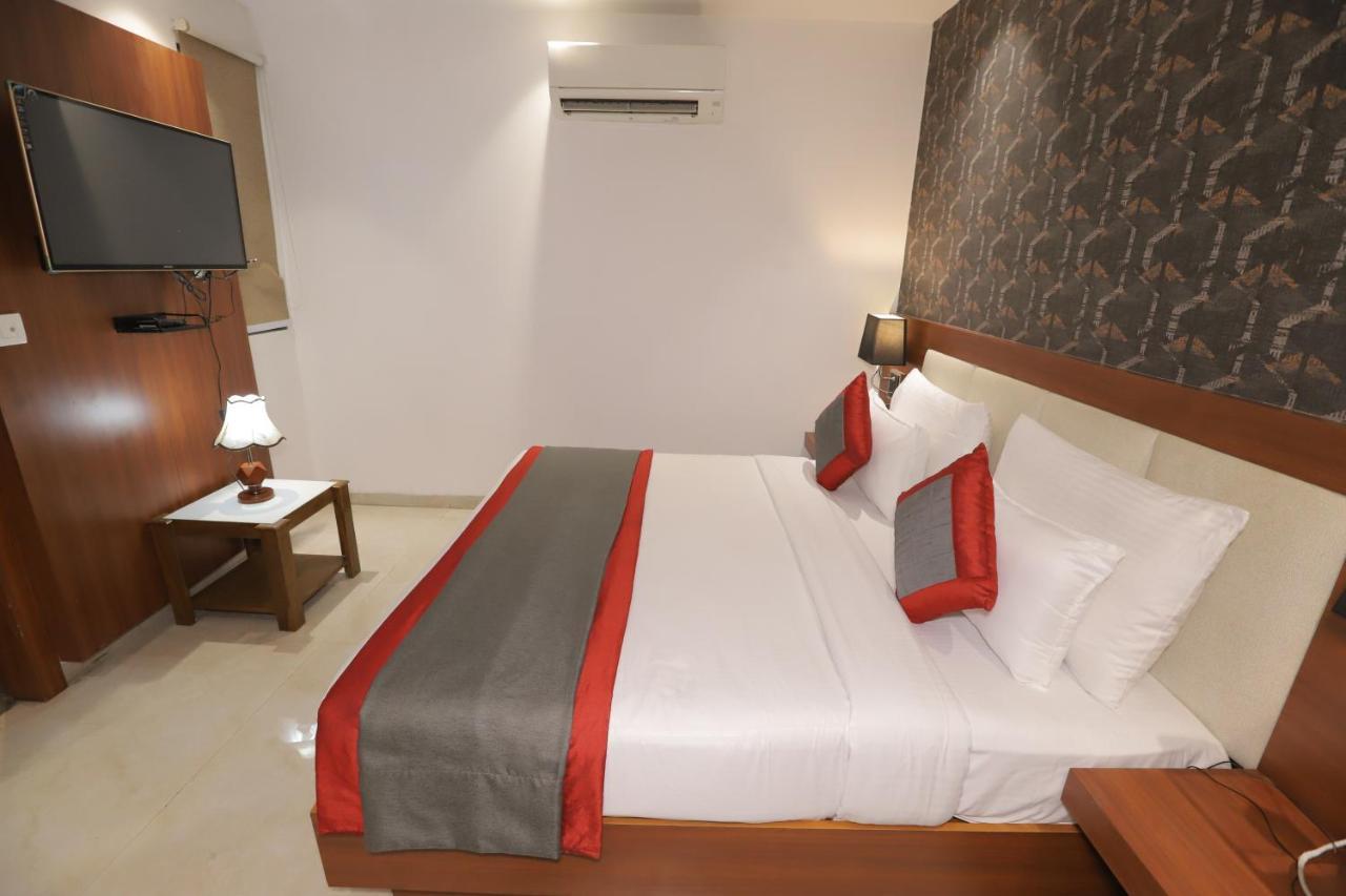 Nh Skye Suites ניו דלהי מראה חיצוני תמונה